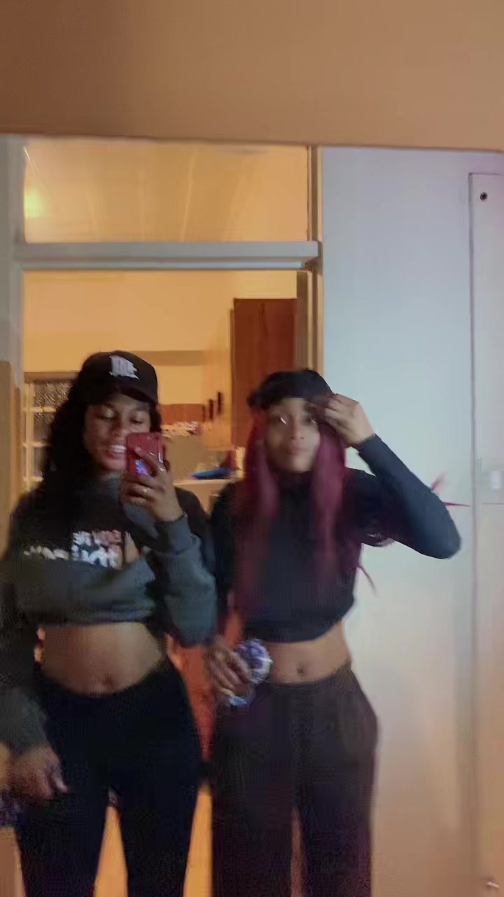 @Trill Baddie