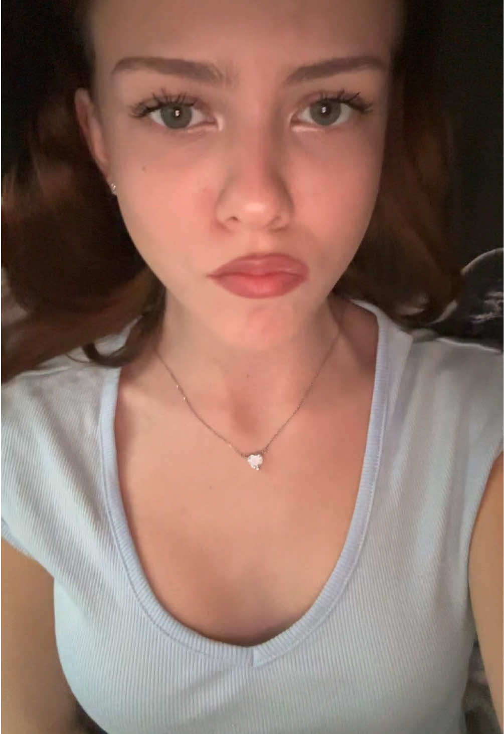 @༒