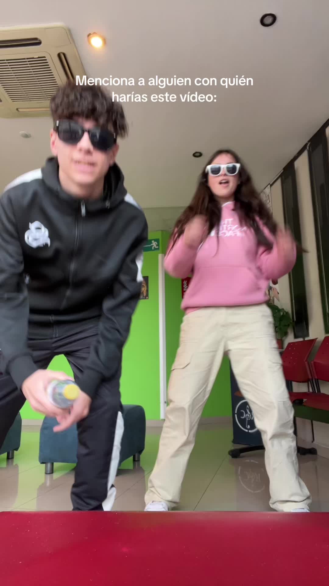@𝟡𝟘𝟚𝟛