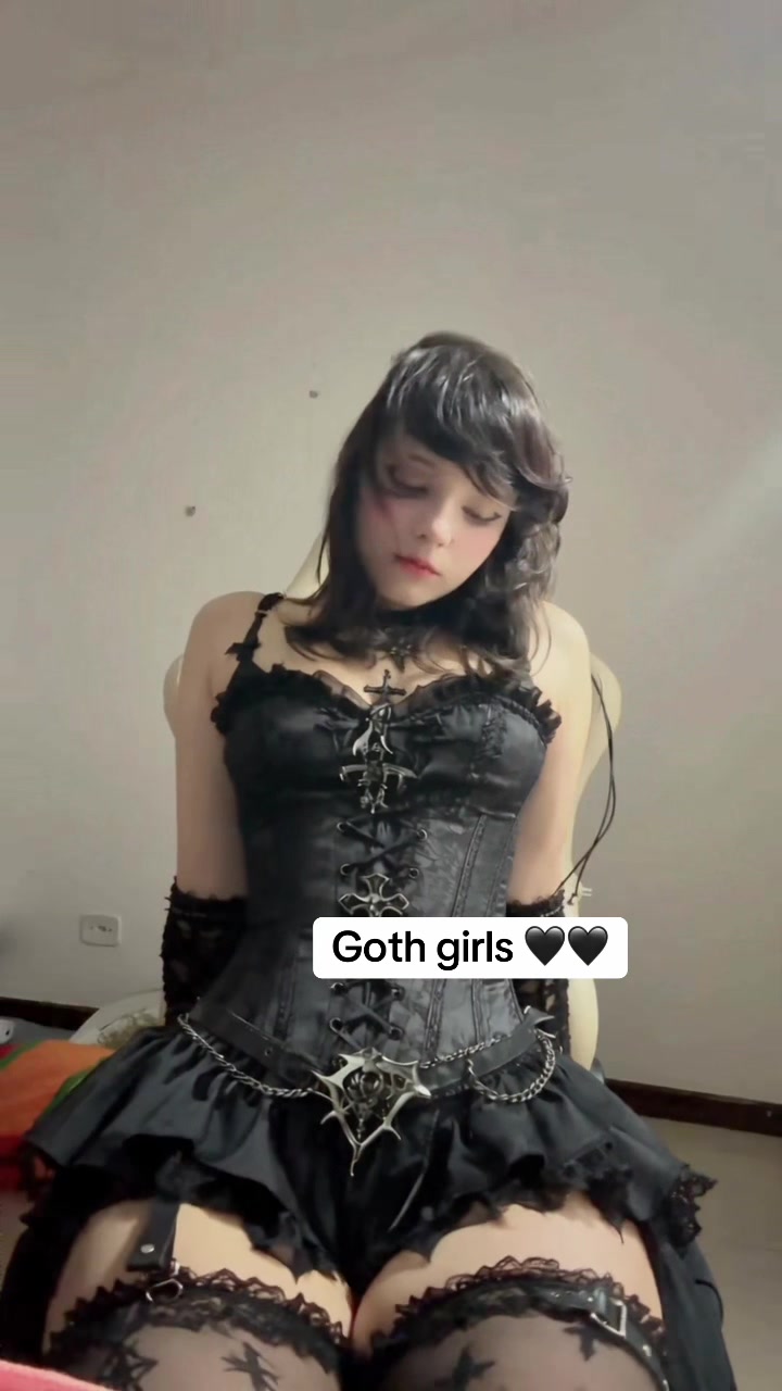 @Sophia Scamandrx