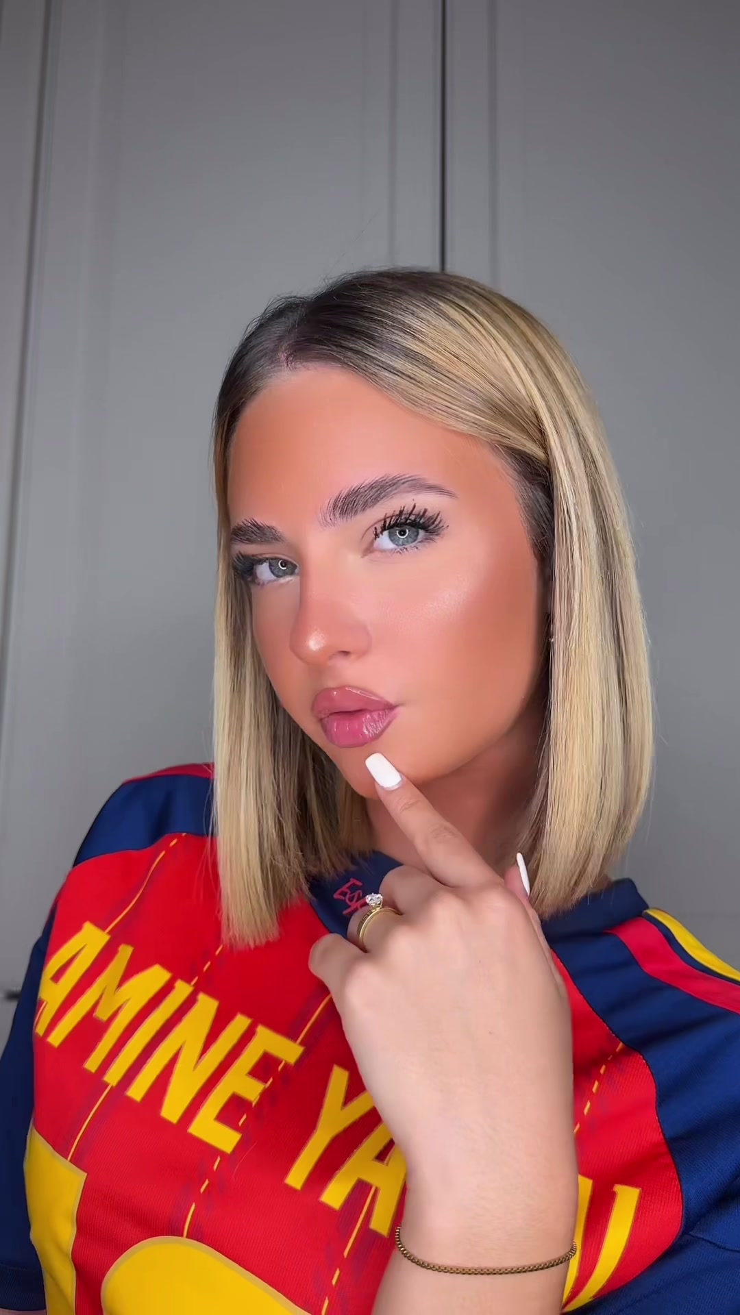 @AnnyB.🍒