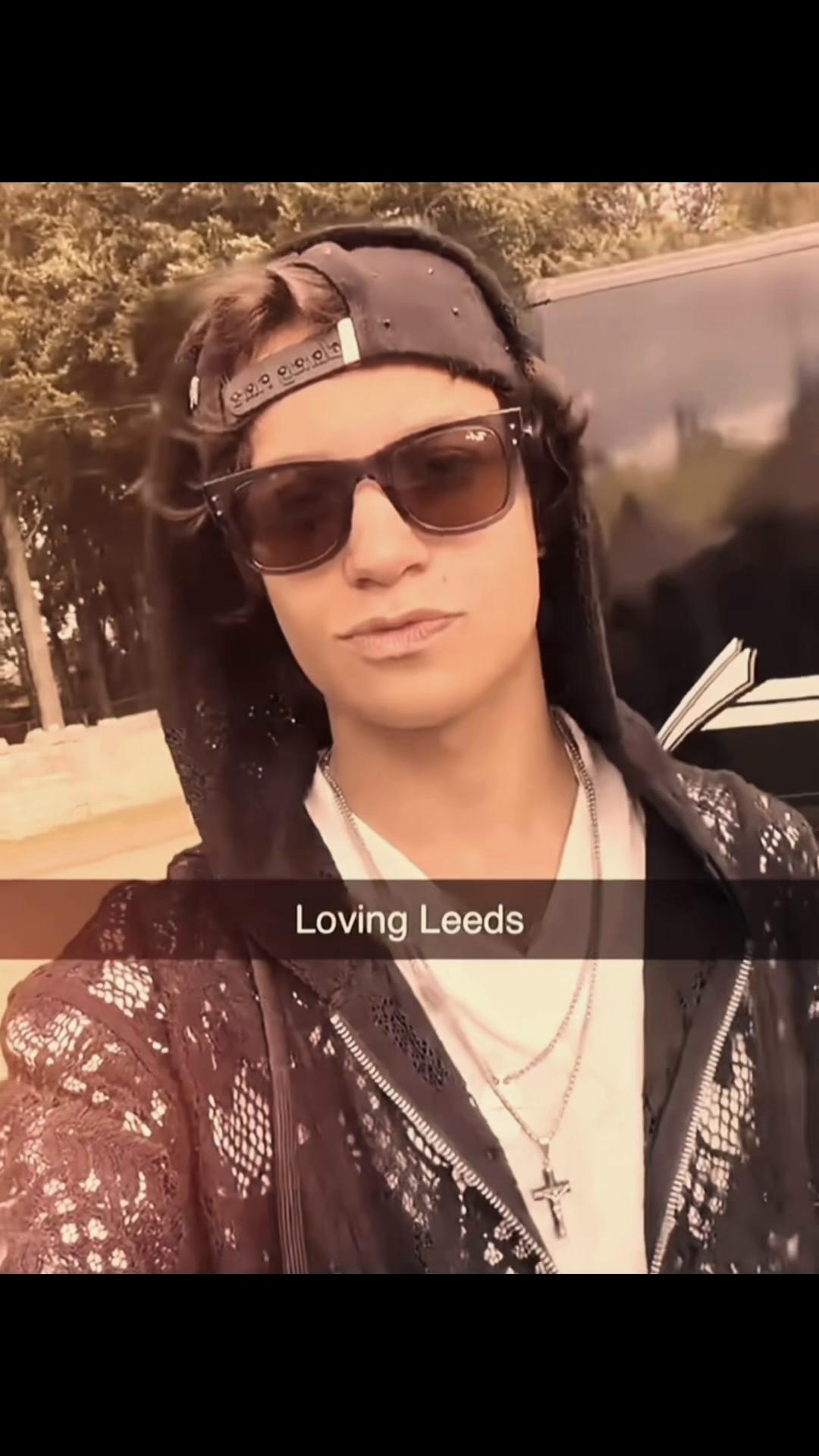 @charley💚