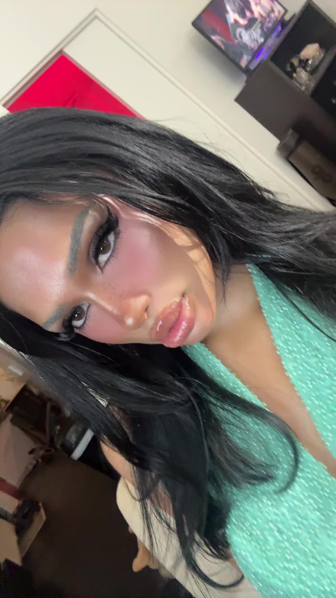 @rebekahverghese