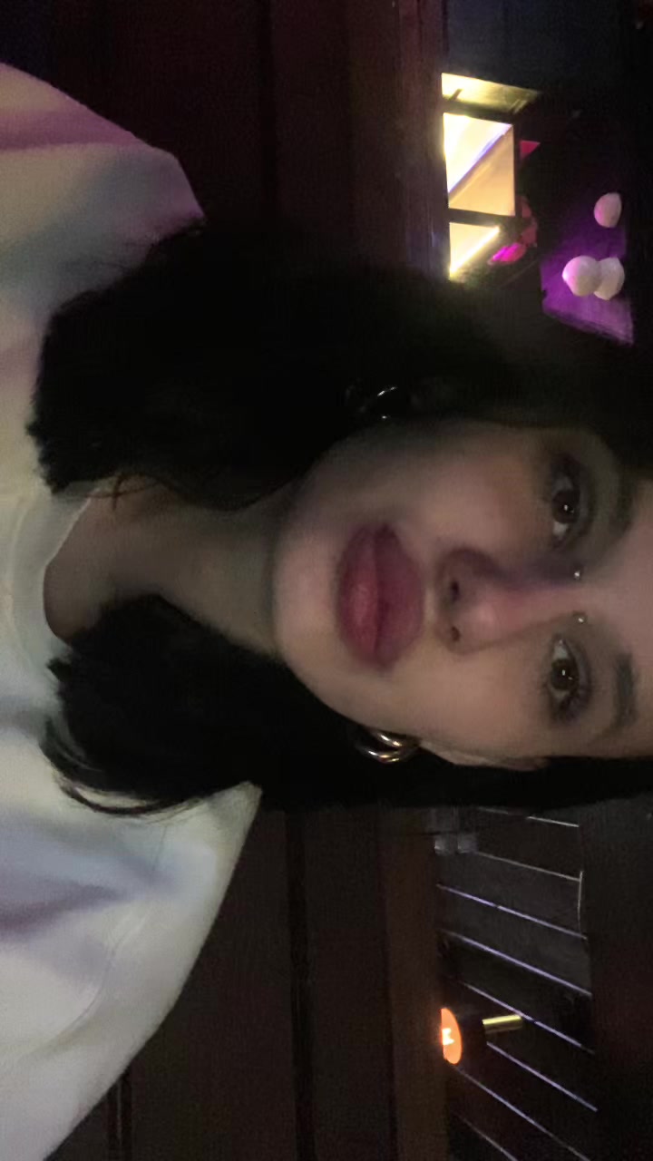@Кошка