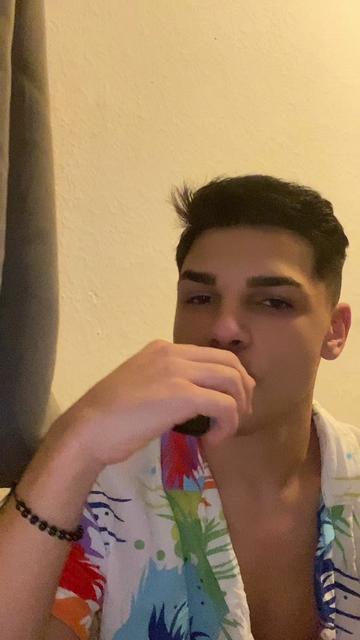 @MARIO🤌🏻