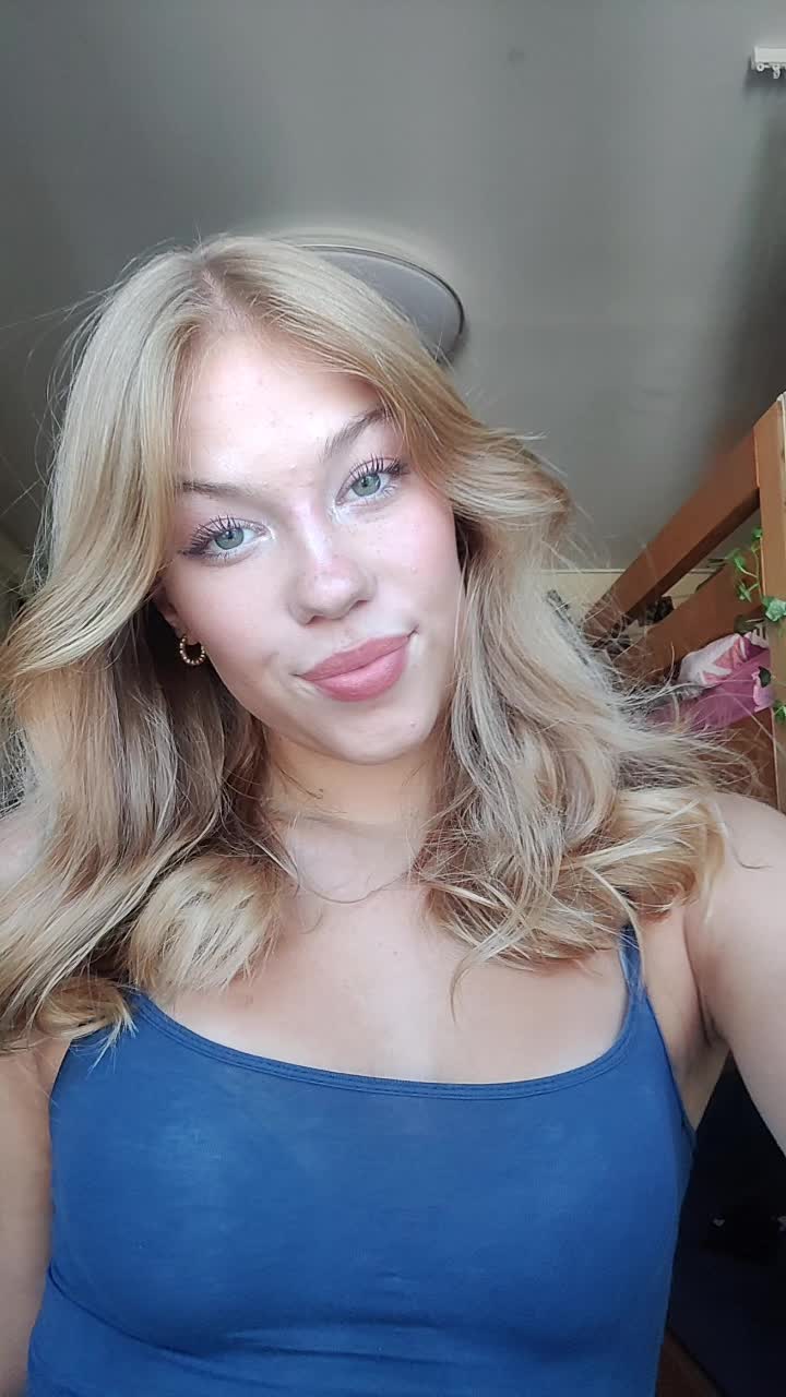 @Laura🥂💗