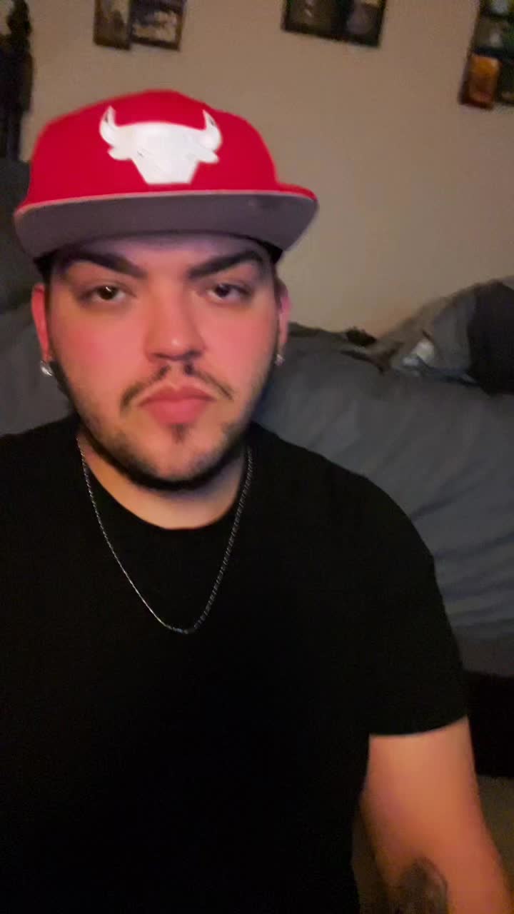 @Derrick Gallegos275