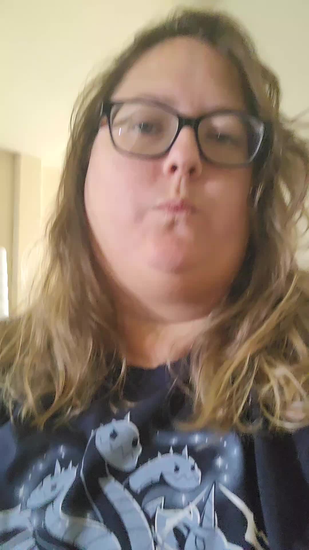 @Nina467