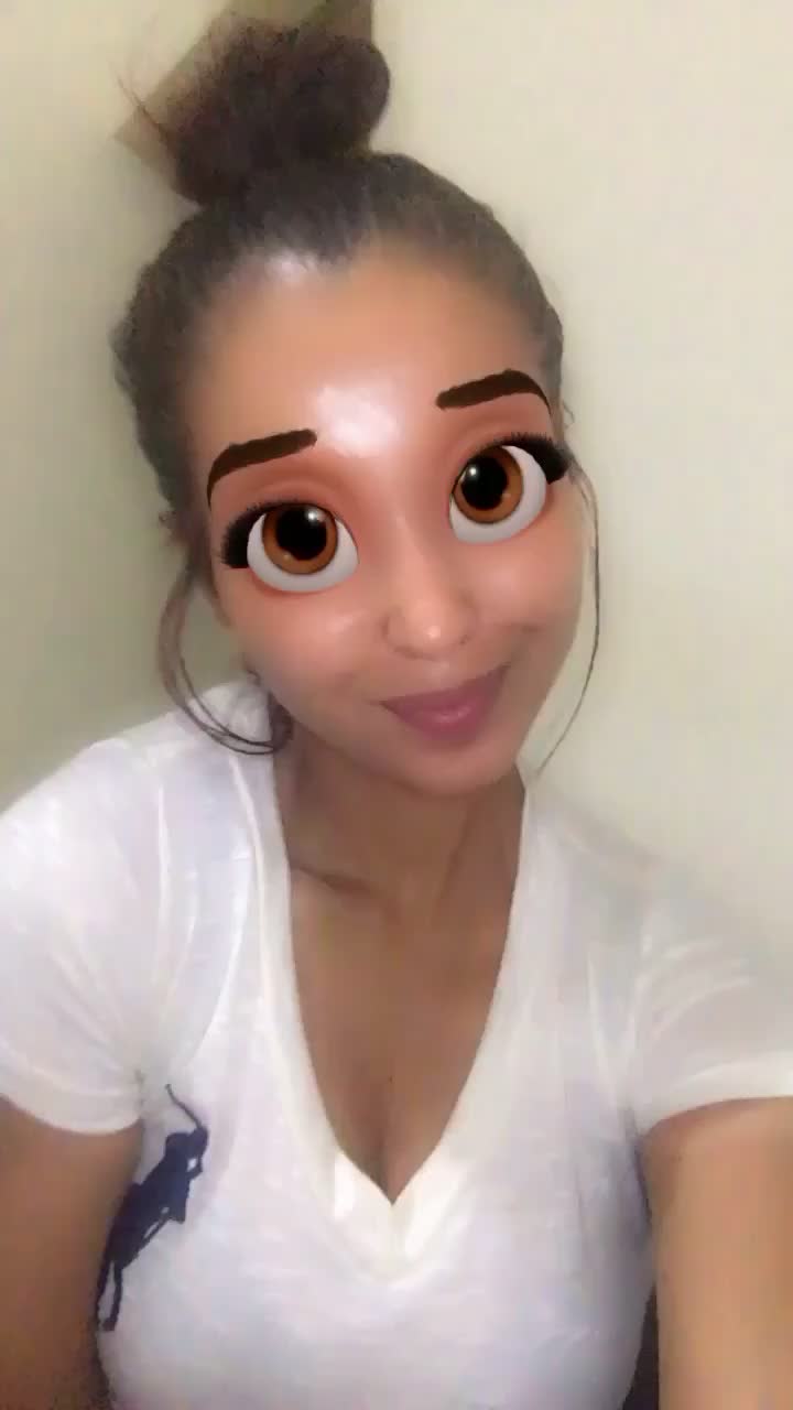 @Sabrinaevila