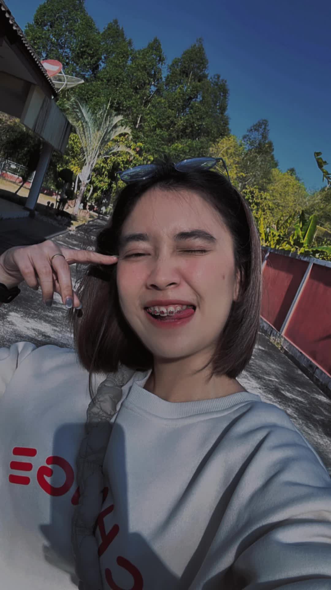 @M