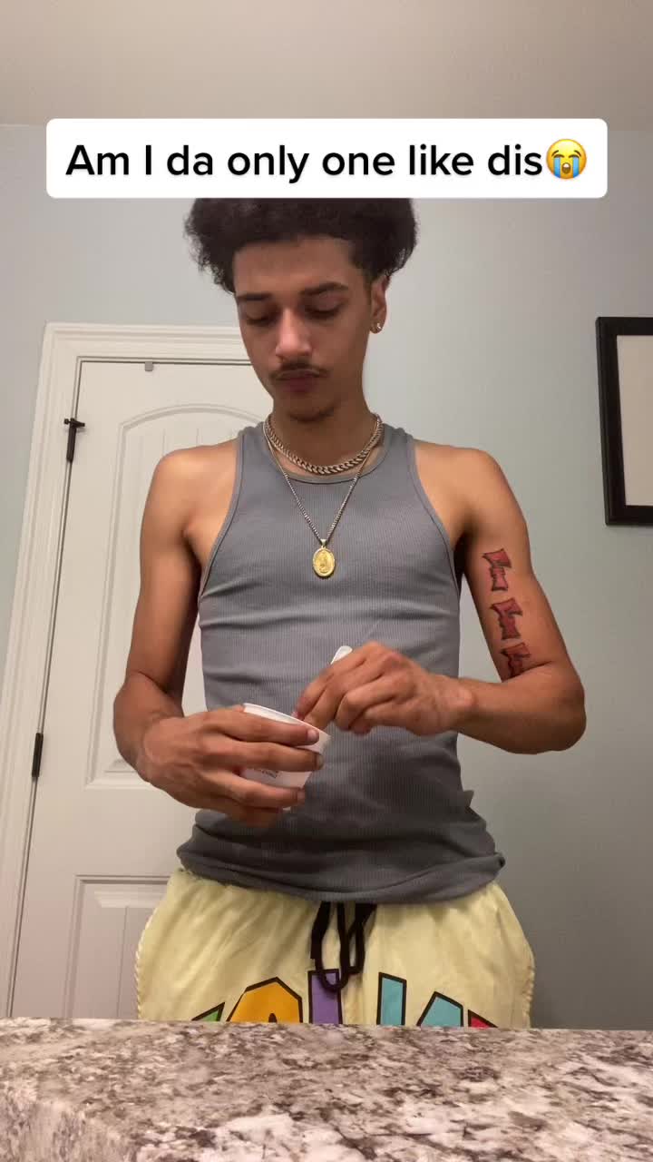 @Mikewhocheesehairy