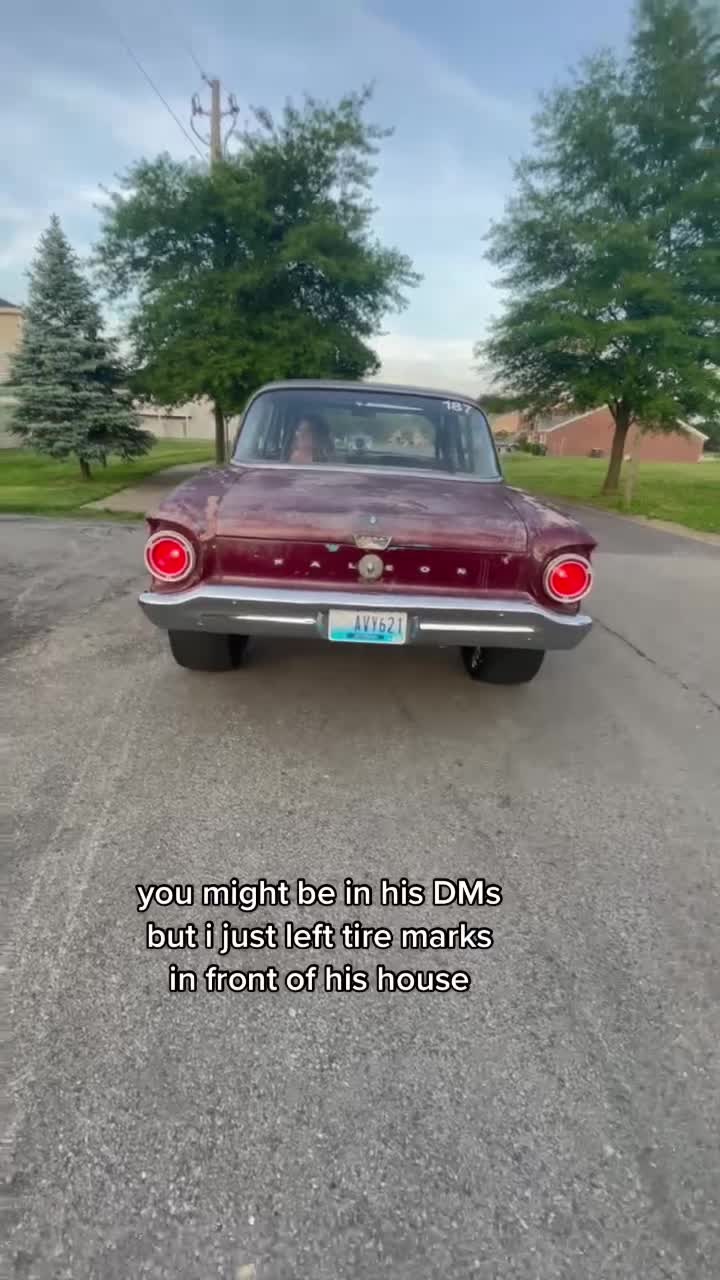 @&lsquo;REDЯUM&rsquo; Racecar Driver