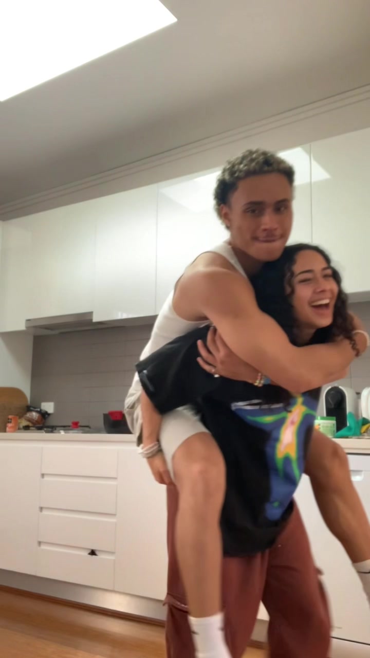 @urmamiiiiiiii
