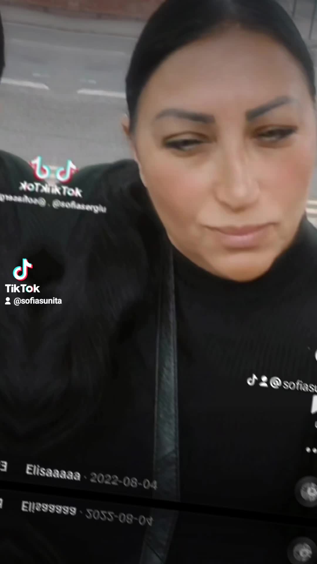 @Elisaaaaa