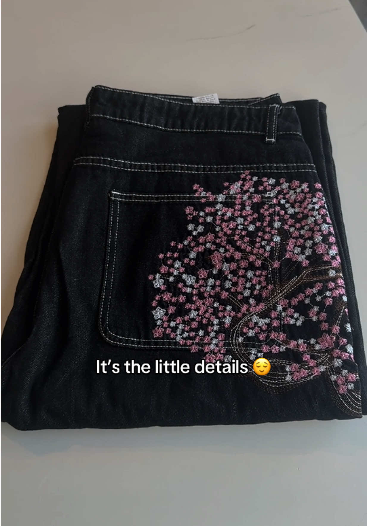 @skitmorefinds