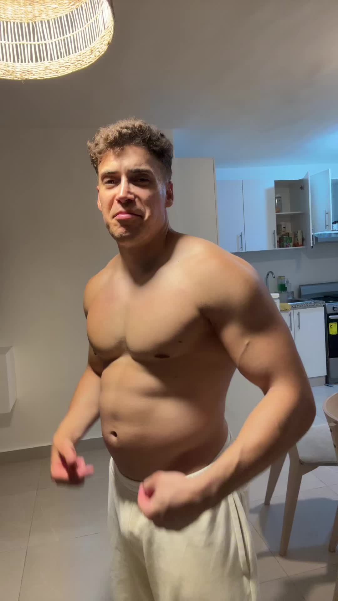 @Emninene
