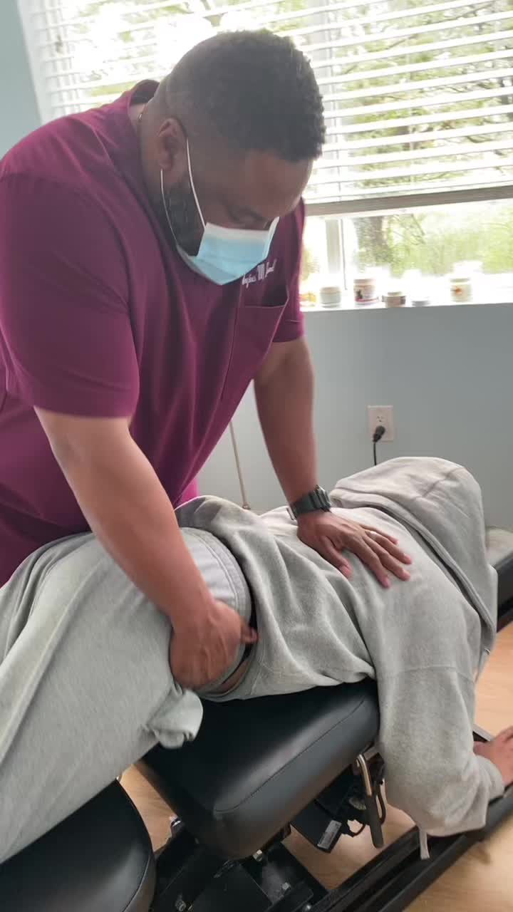 @myashburnchiro