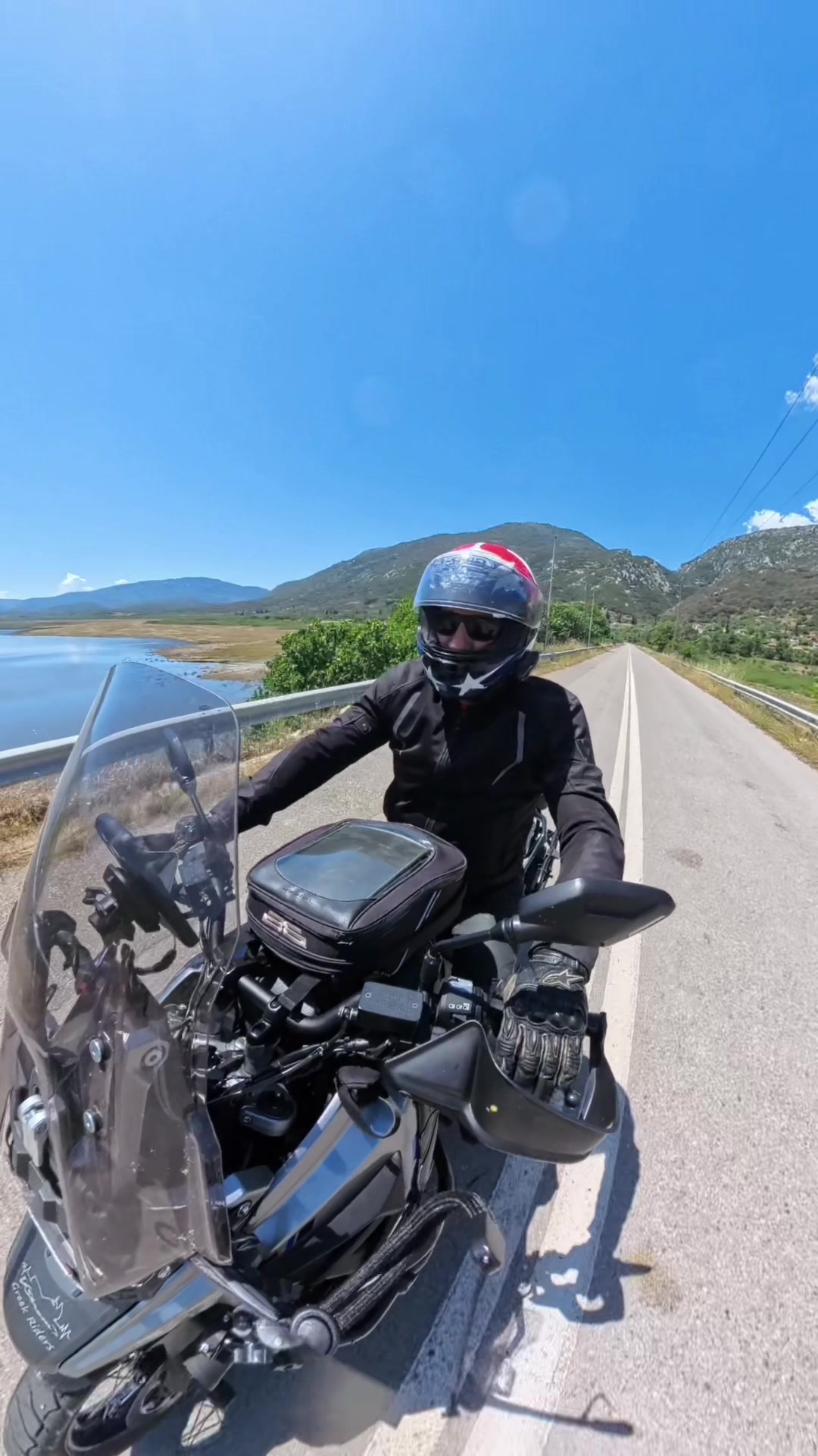 @Alex_vstrom_rider
