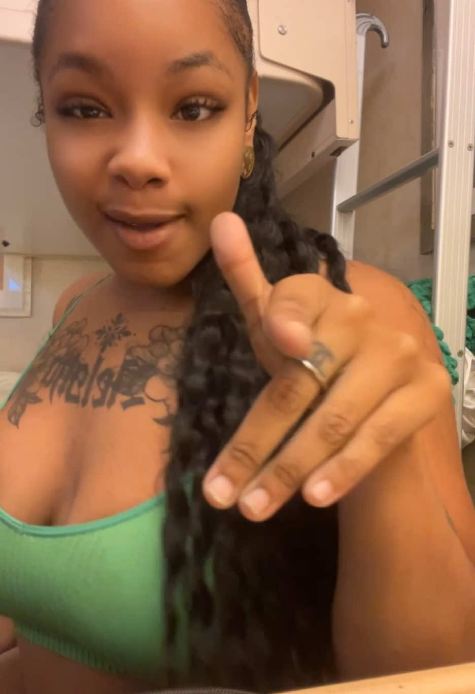 @chanelgvng