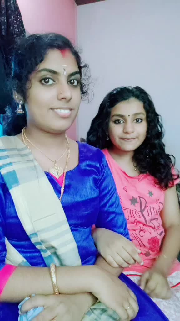 @Athira Nair__aathu