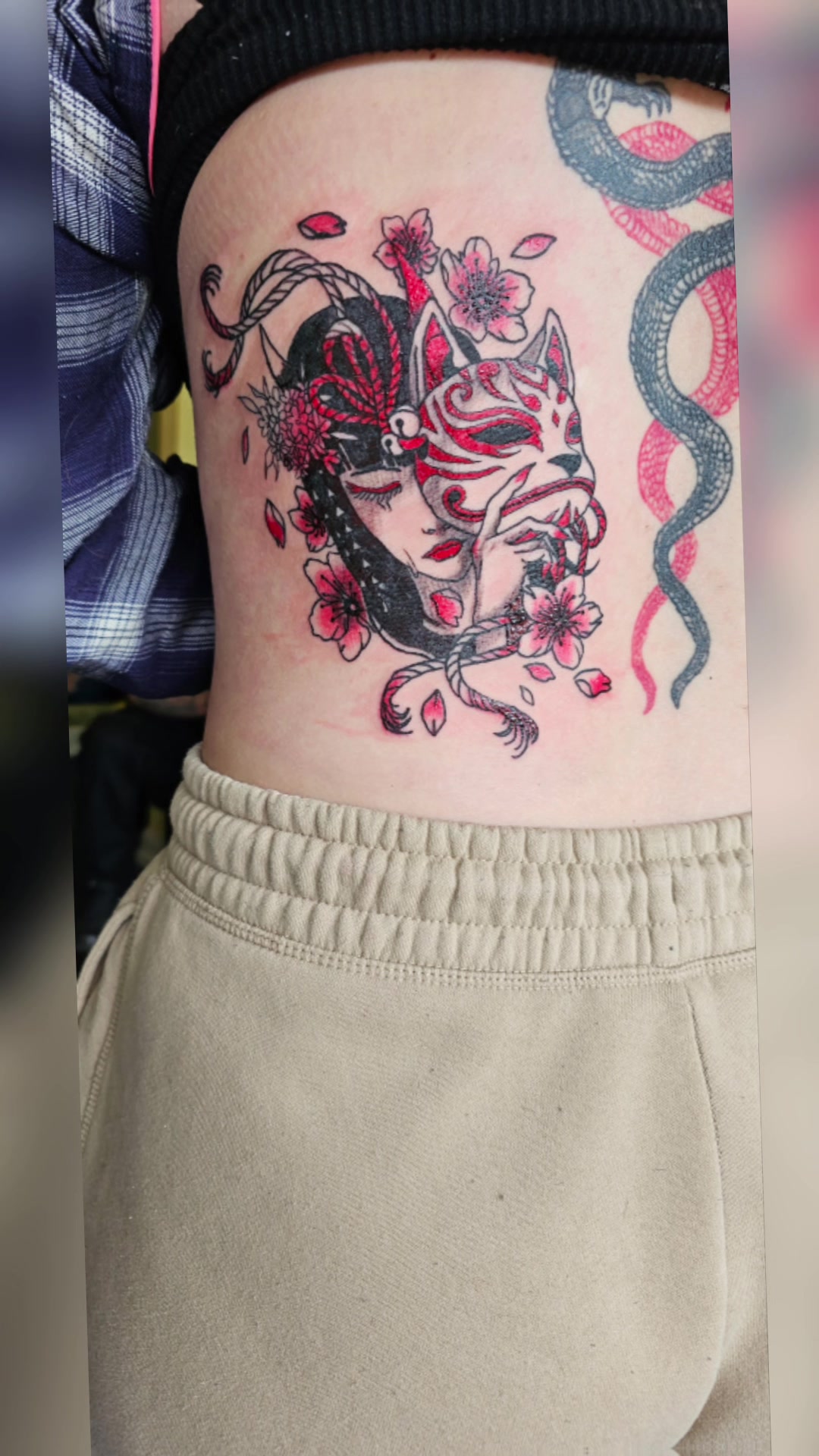 @Stab_Me_Good_Tattoos