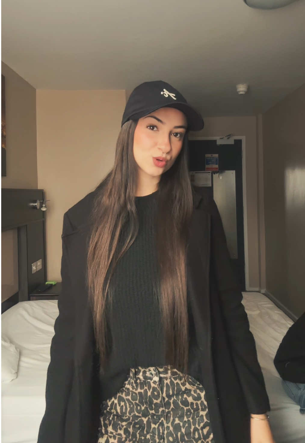 @𝐀𝐥𝐛𝐚