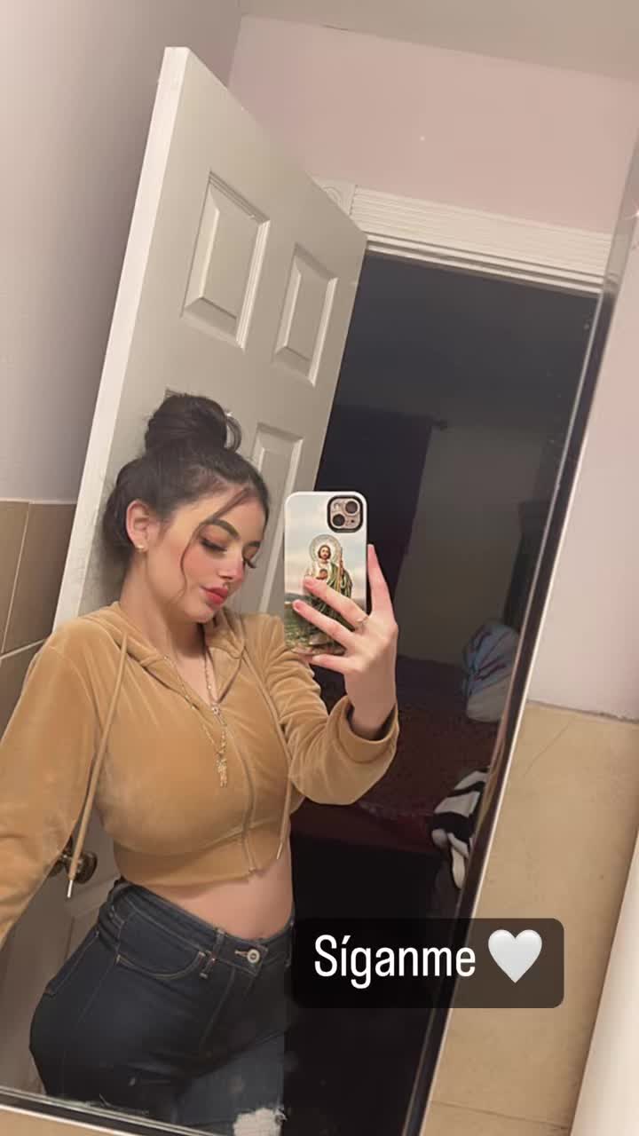 @Selena Moreno
