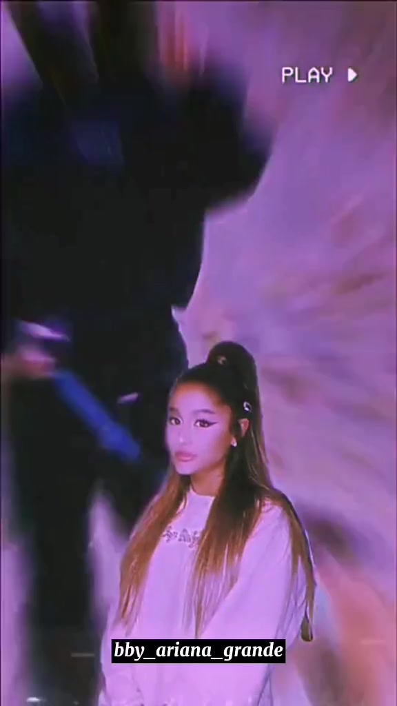 @Ariana Grande