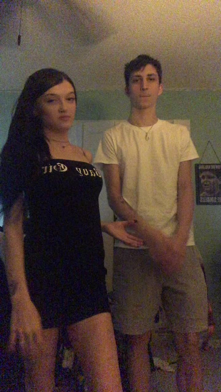 @pretty.poison.4.4.4