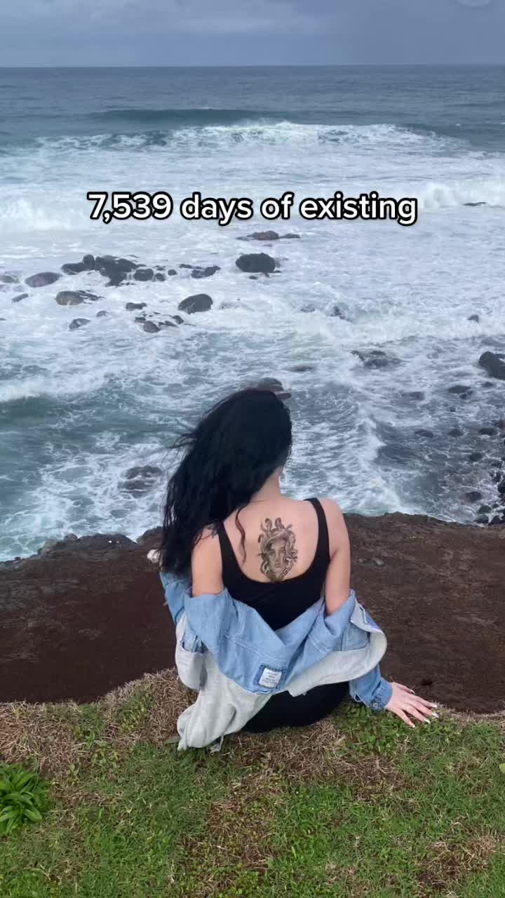 @hailee
