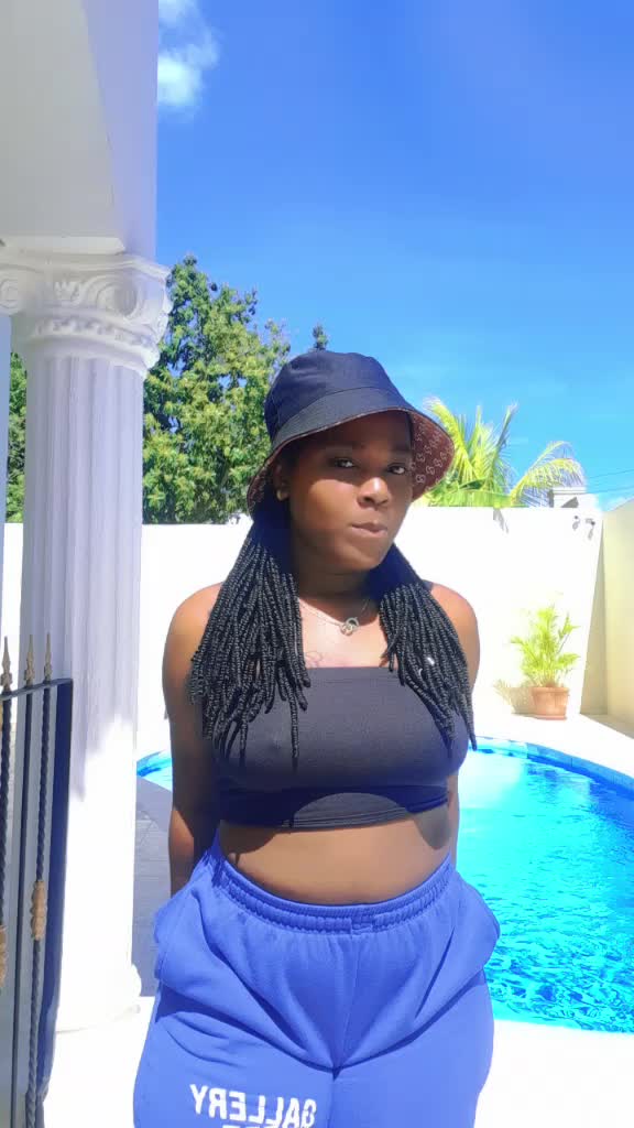 @barbie bel🍑👅