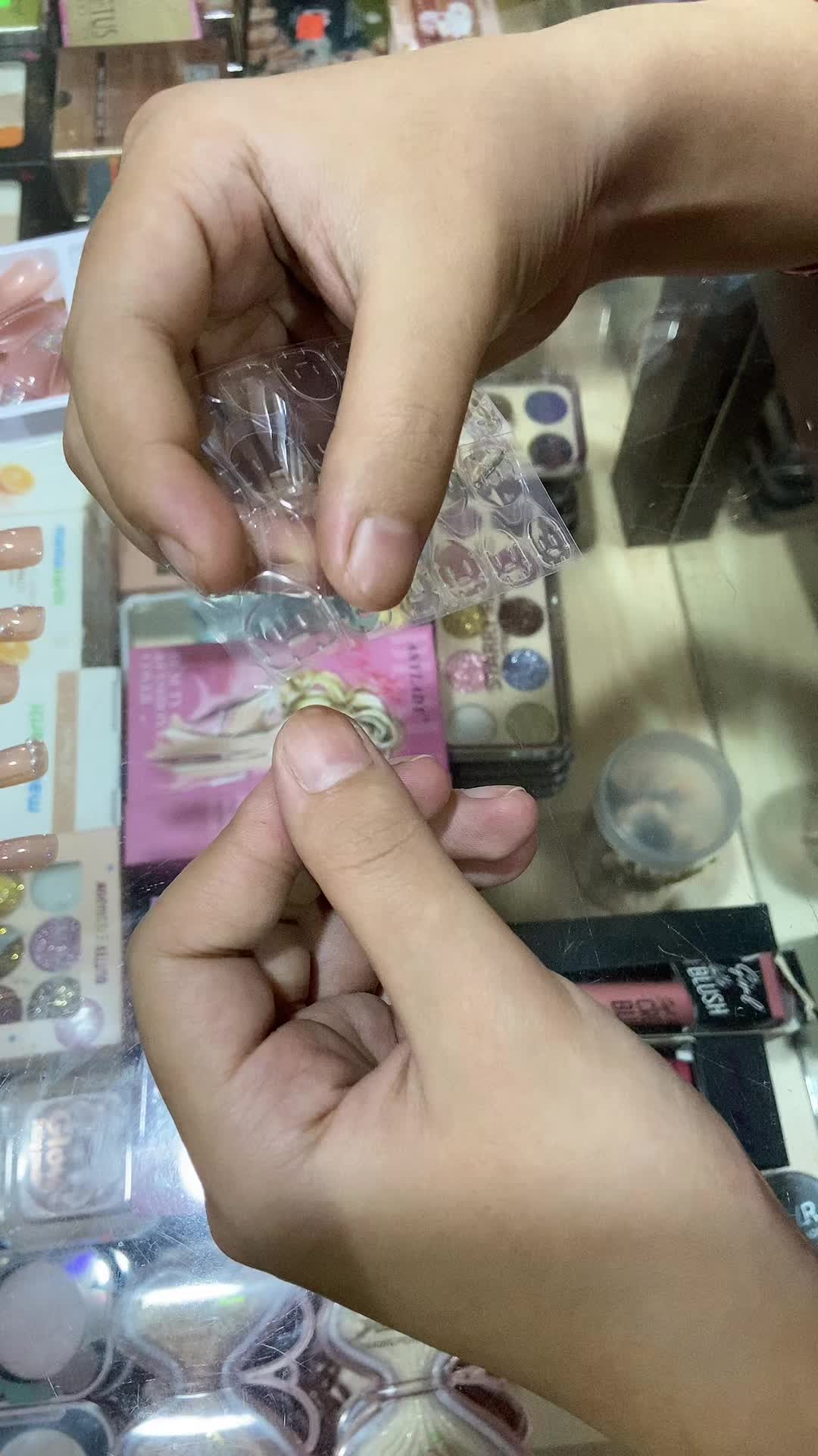 @Vibes Cosmetics