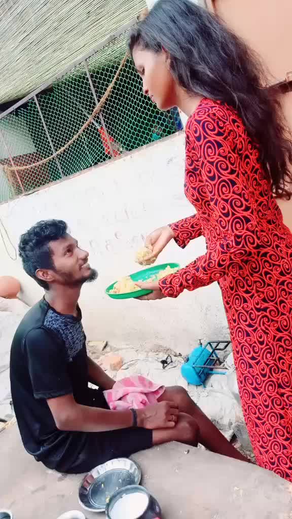 @Kamucute. M 2330