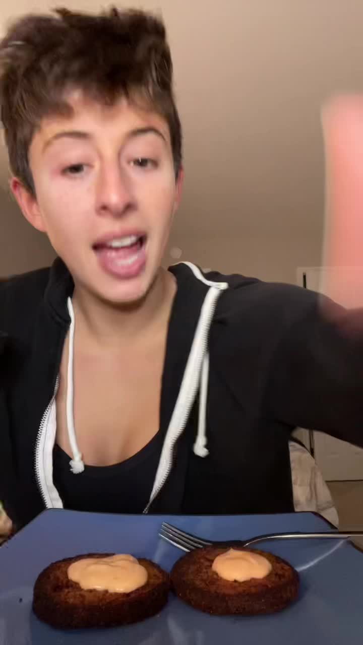 @Gabby Eniclerico