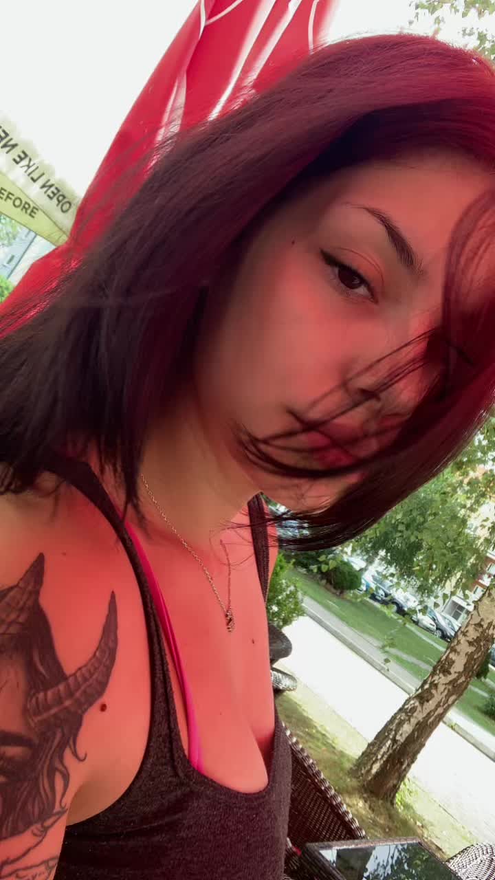 @hanozazzha