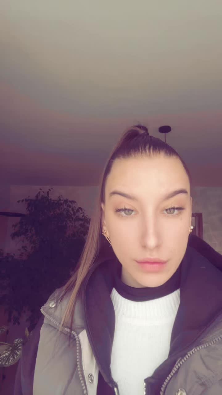 @Élęa.🫧