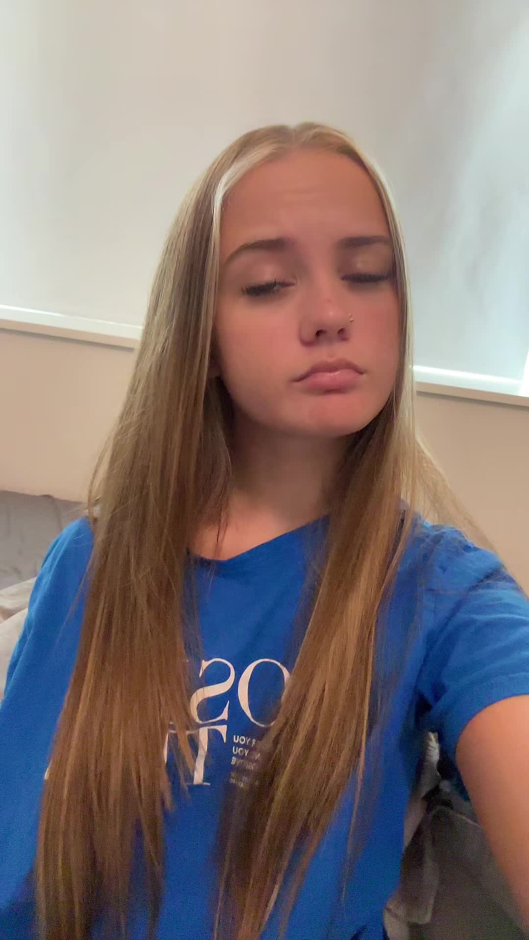 @𝓛𝓲𝓷𝓮-𝓢𝓸𝓯𝓲𝓮🥂🪩