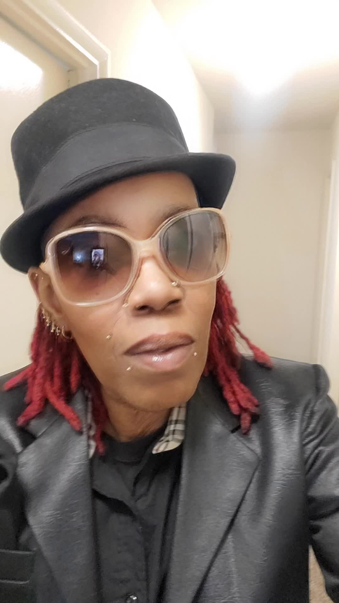 @STARR ✨️ ✨️