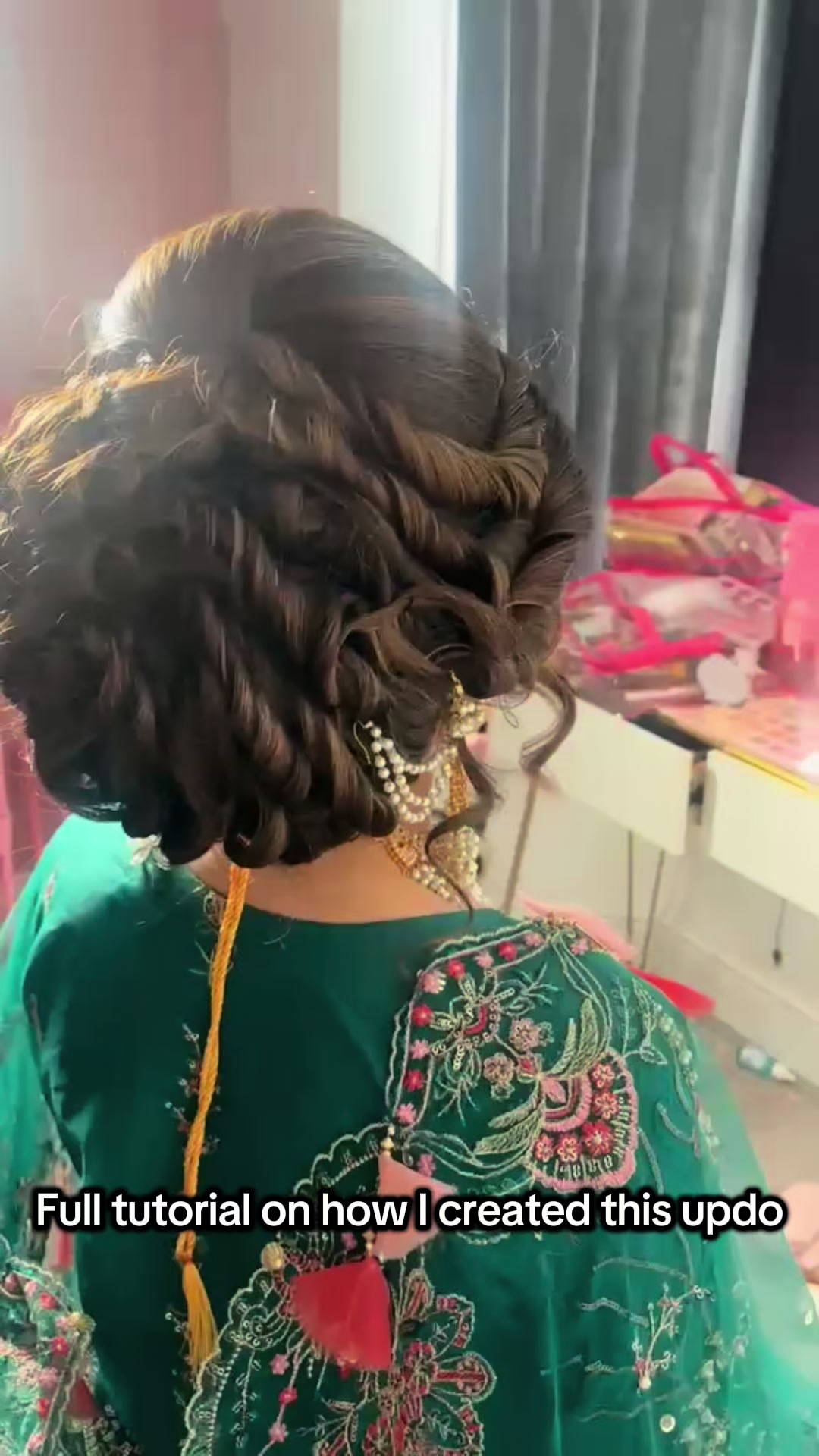 @aishaiqbalmua