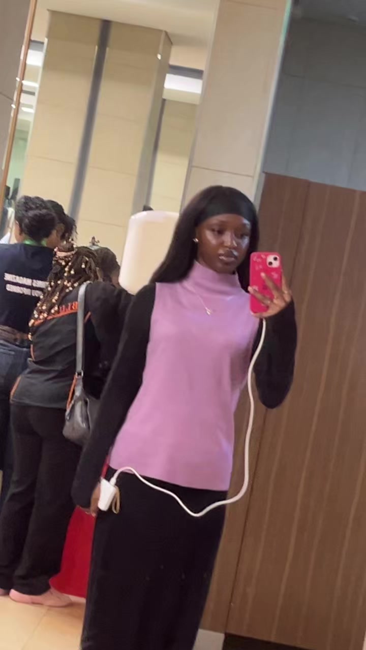@eryka.