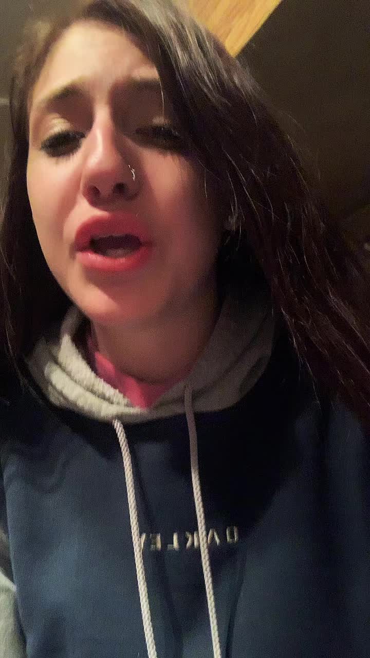 @Alexis 💕