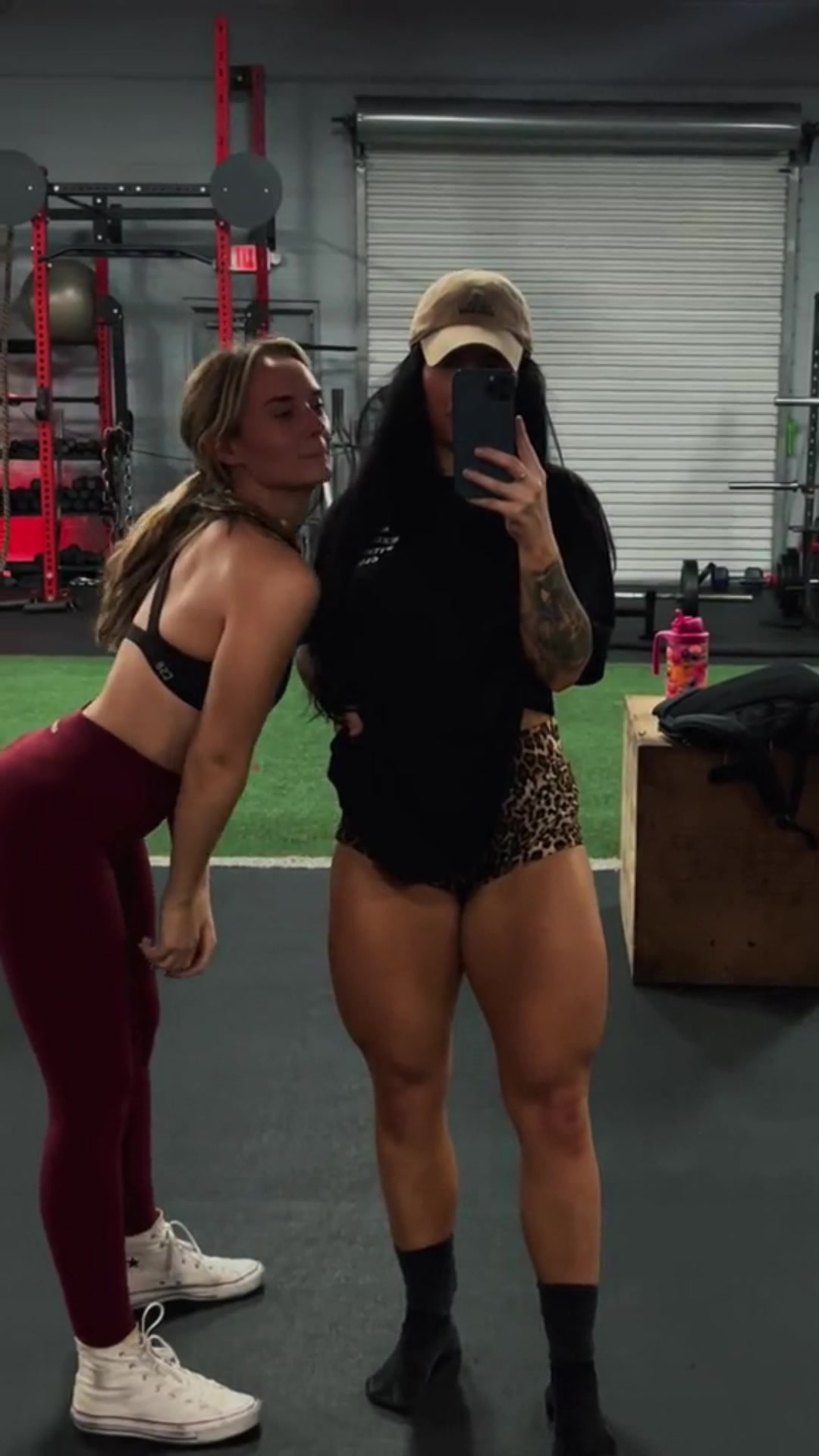 @Girls with Muscle