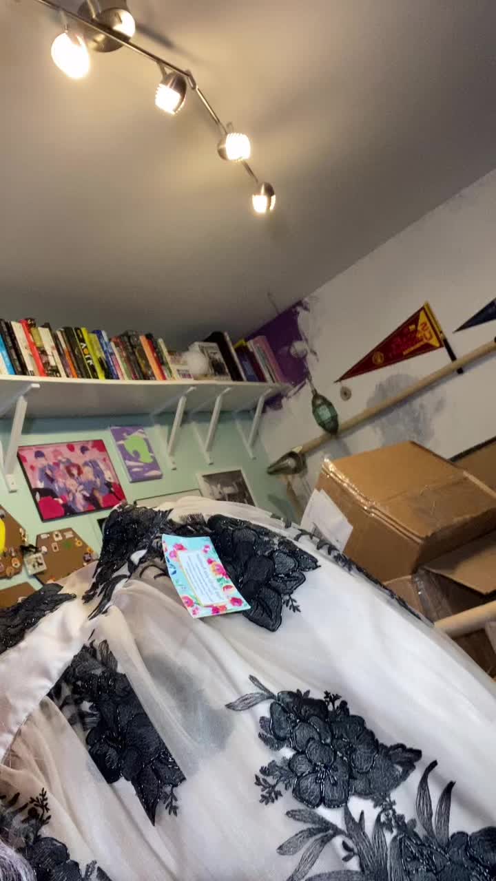 @Kelsey Marie ๐