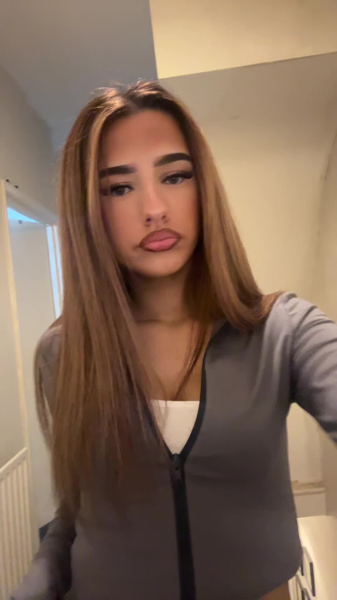 @riya🤍🤍