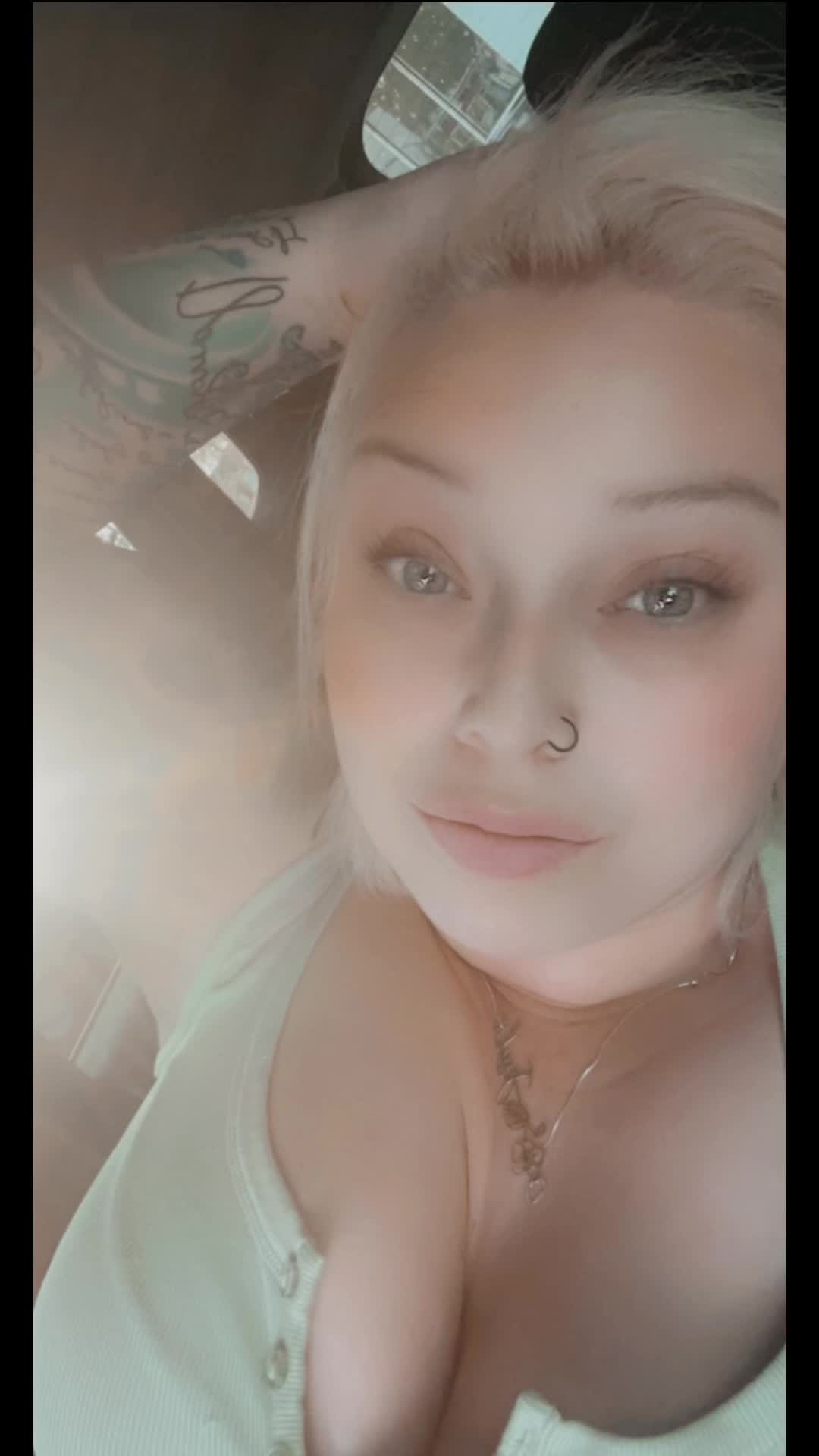 @Jessika