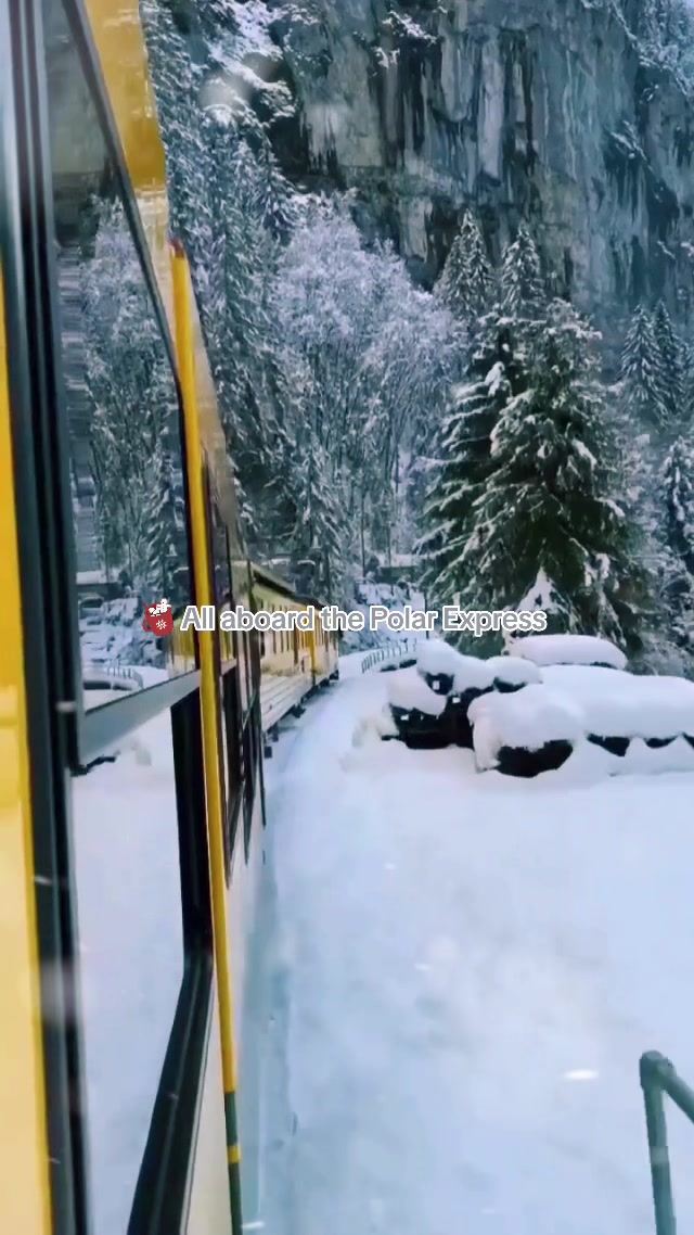@𝐂𝐇𝐑𝐈𝐒𝐓𝐌𝐀𝐒 ☃︎
