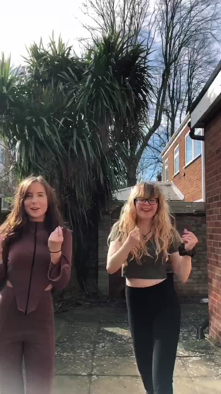 @Mel