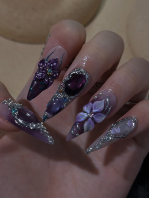 @Nailphoria