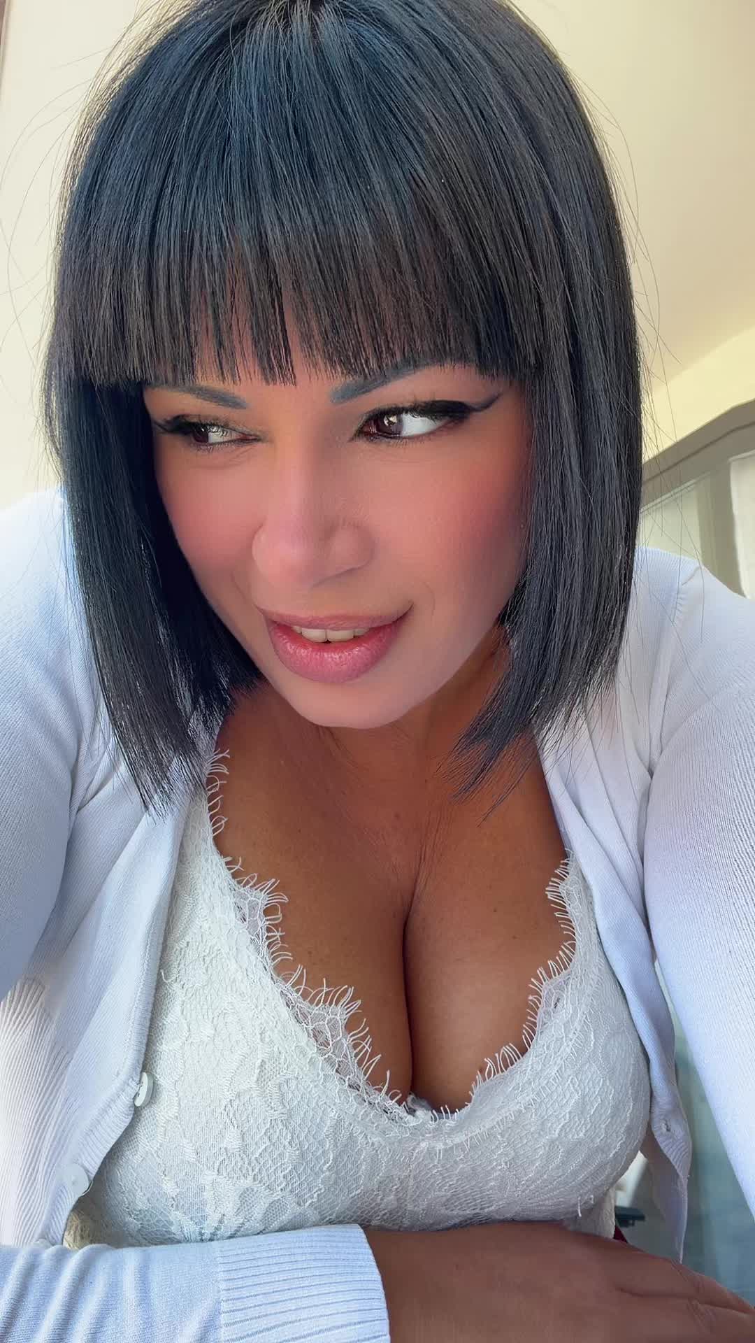 @❤️🌹🖤 ꪜꪖꪶꫀꪀꪻﺃꪀꪖ 🖤🌹