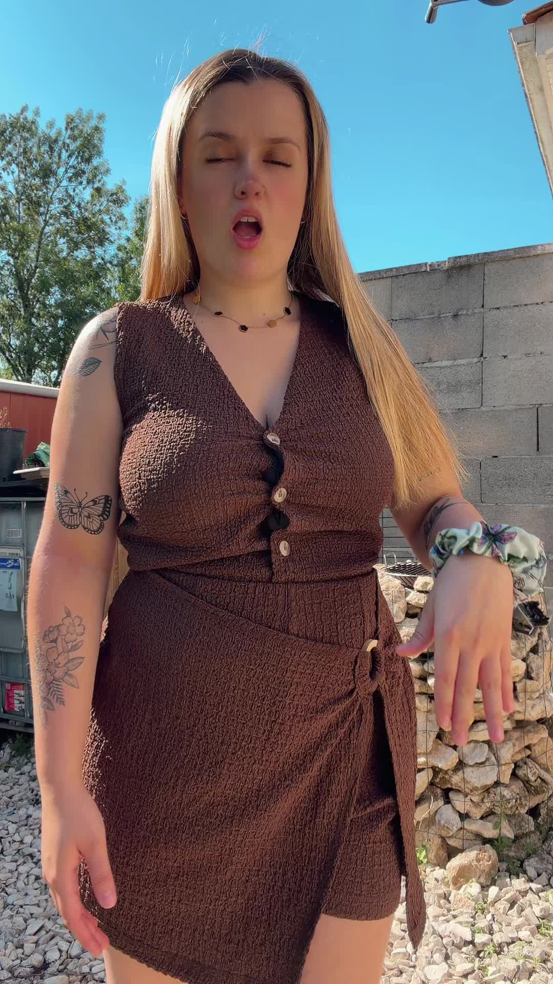 @Juju l&rsquo;unique 🤷🏼&zwj;♀️